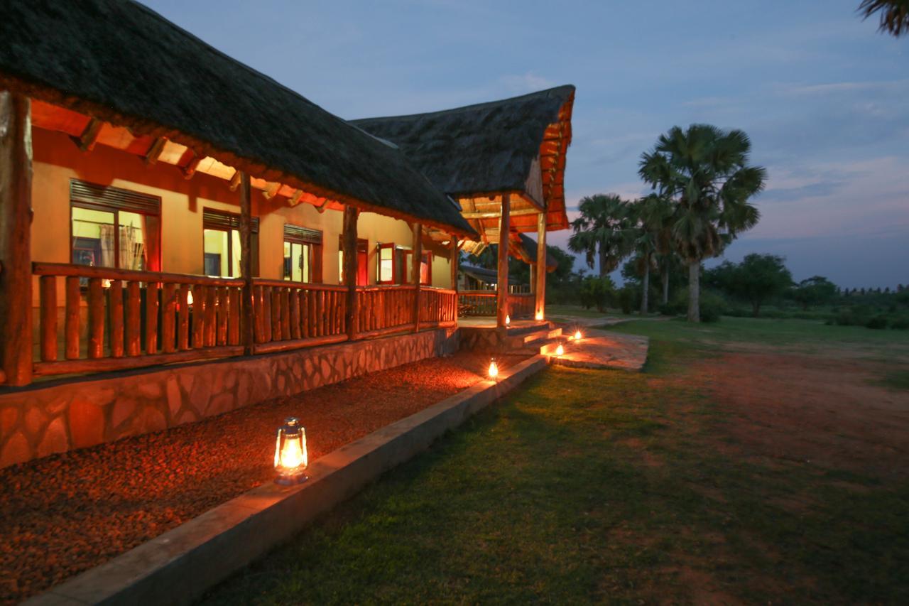 Pakuba Safari Lodge Nwoya Luaran gambar